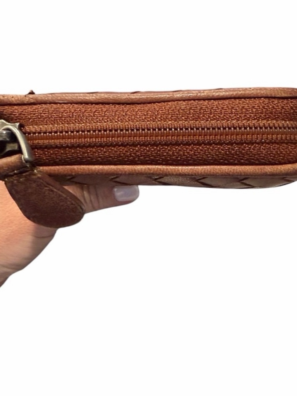 ✨💎EUC💎✨Bottega Veneta Intrecciato Leather Cognac Zippy Wallet/Clutch - Picture 3 of 10